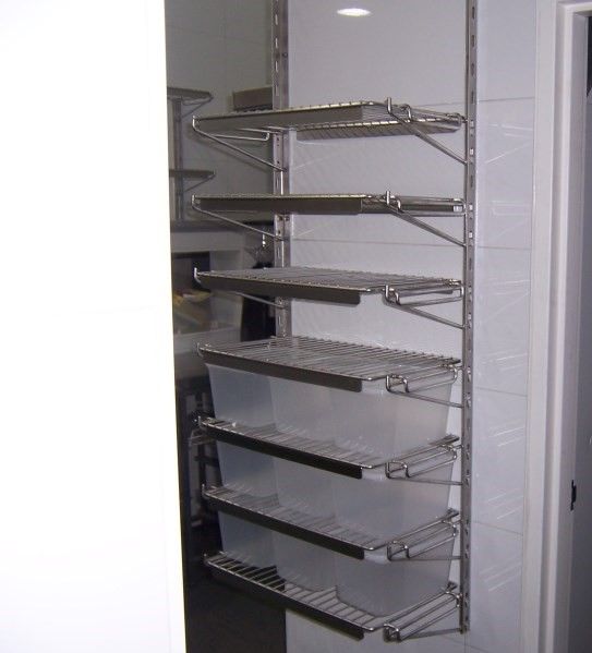 Vertical Wire Wall Shelving